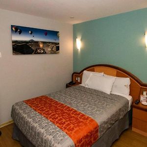 Hotel El Conde Naucalpan Only Adults